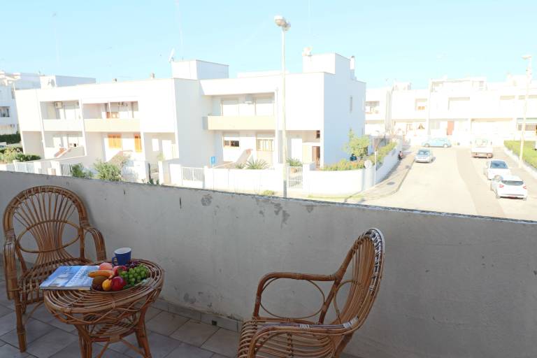 House with terrace | City view — photo 3
