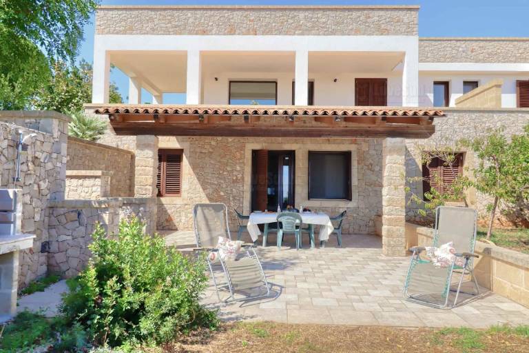 Casa  Marina di Felloniche