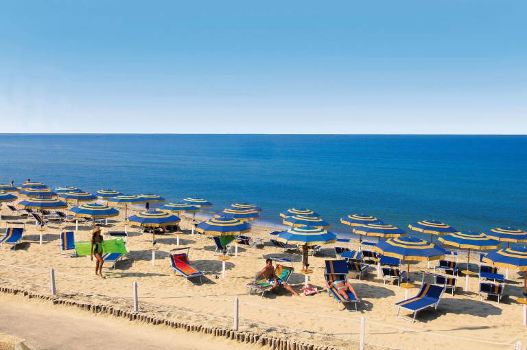 Camping Baia Domizia