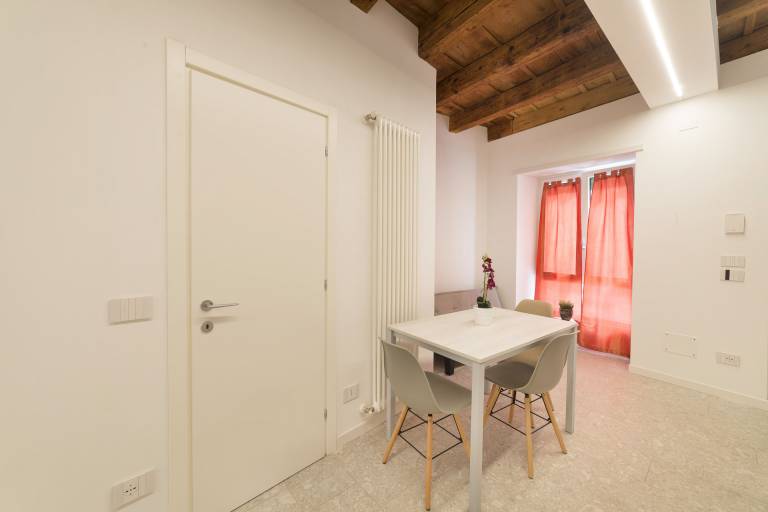 Rental apartment with terrace | Near Juliet — photo 5