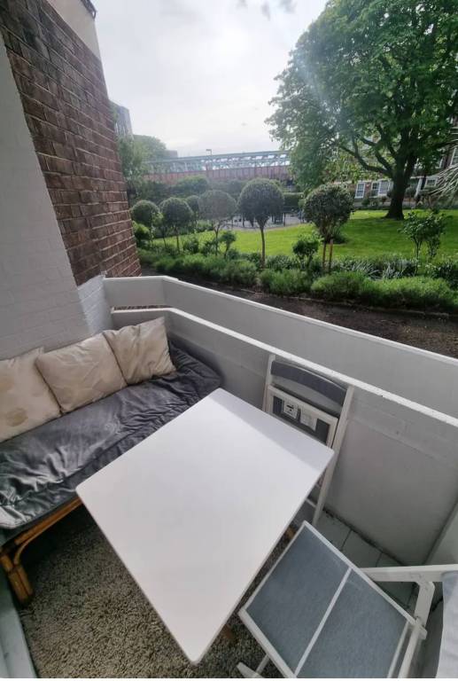 Doppelzimmer f&uuml;r vier Personen zentrale Lage