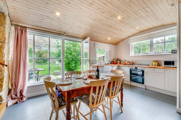 Child-friendly cottage with garden | Pets are welcome — photo 4