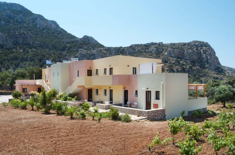 Pensione  Lefkos
