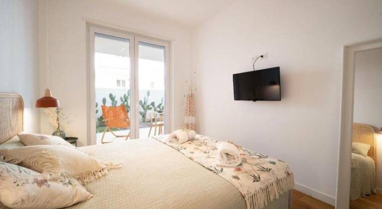 Rental apartment with garden — photo 2