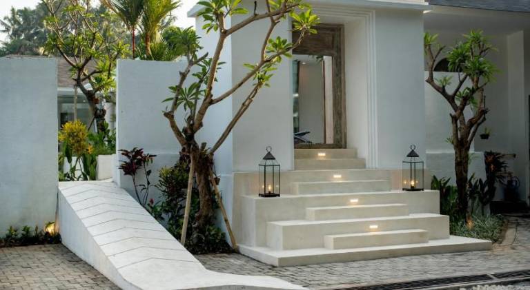 Villa with garden, terrace & grill — photo 5