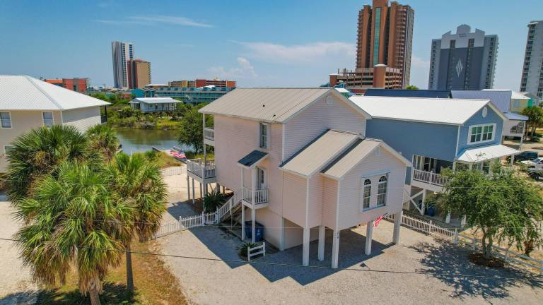 Fully equipped house with yard & grill | Beach view | Close to the beach | Dogs allowed — photo 4