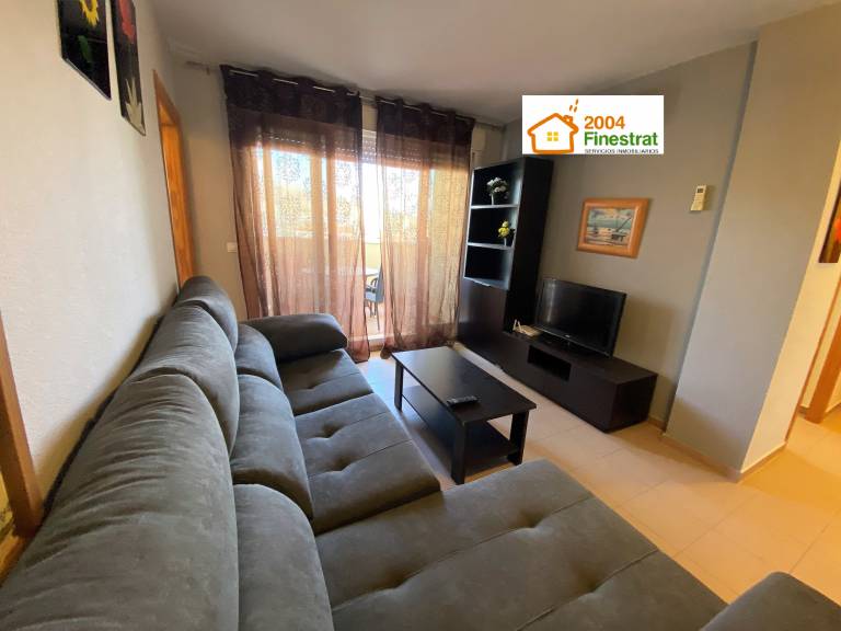 Holiday apartment with patio, yard & pool — photo 4