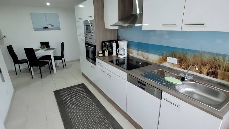 Apartment 'Koje 1' with Private Terrace and Wi-Fi — photo 4