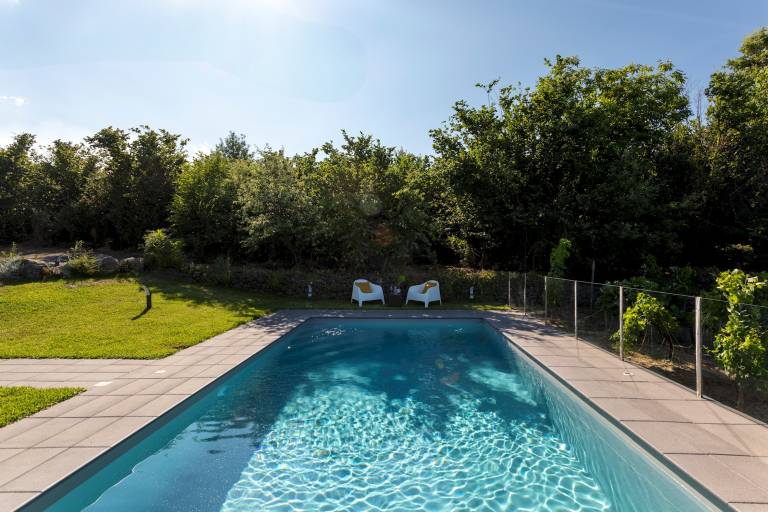 Family-friendly villa with private pool, barbecue & yard | Pool view | Dogs allowed — photo 2