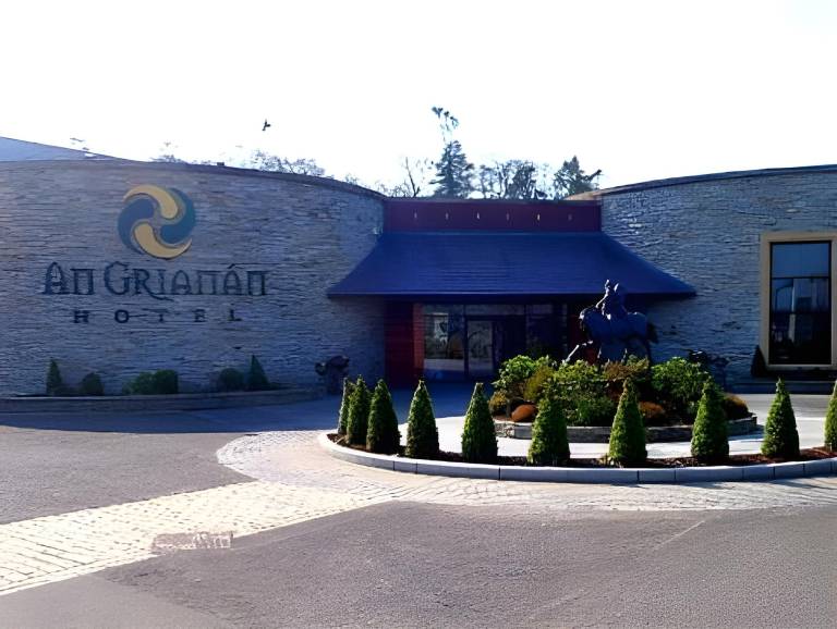 An Grianan Hotel