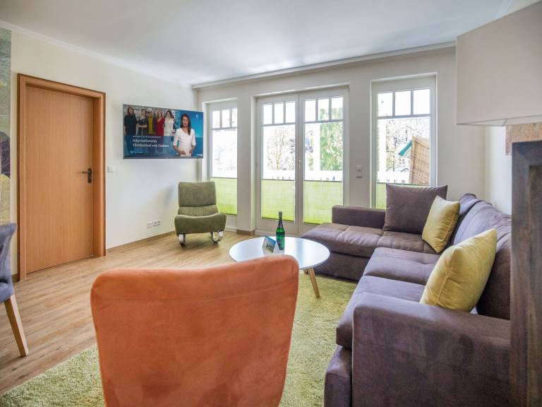 Komfortplus Ferienwohnung mit 1 Schlafzimmer und Balkon im Obergeschoss in Binz