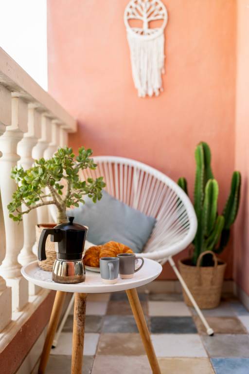 Family-friendly beautiful rental apartment with fast internet | City view | Next to the beach | Perfect for remote work | Pets are welcome — photo 2