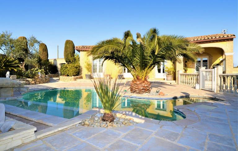 Maison de vacances  Meynes