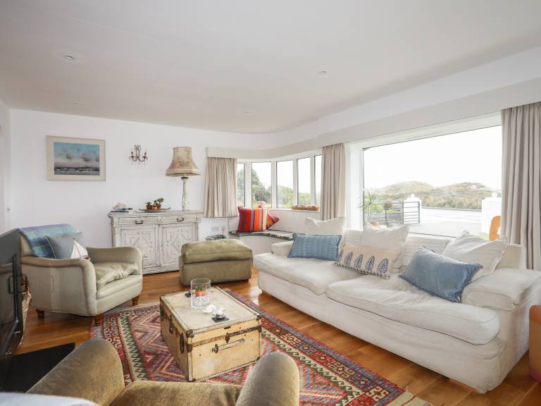 Cottage with garden | Beach view — photo 4