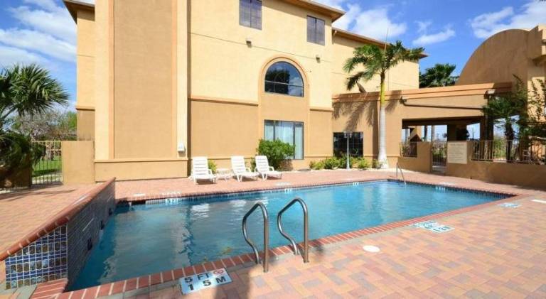 Best Western Casa Villa Suites — photo 3