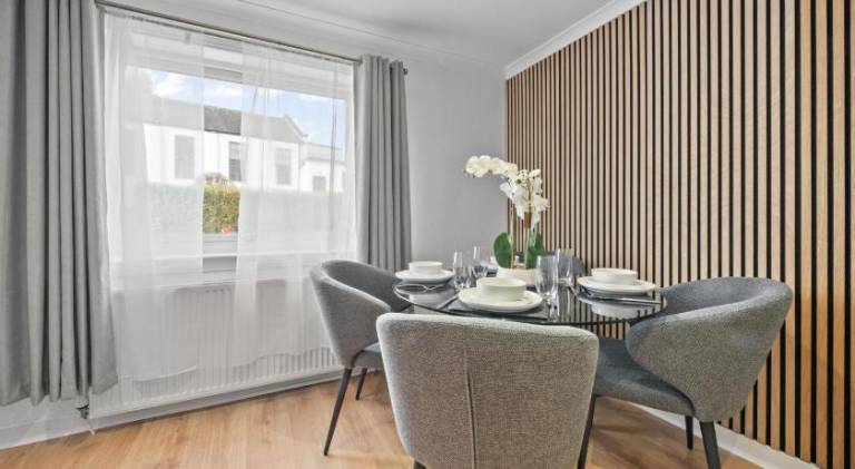 Apartment with 2 rooms for 4 persons — photo 4