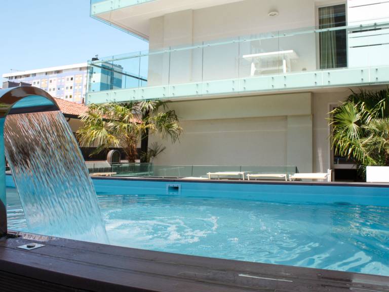 Holiday apartment with pool & terrace — photo 3
