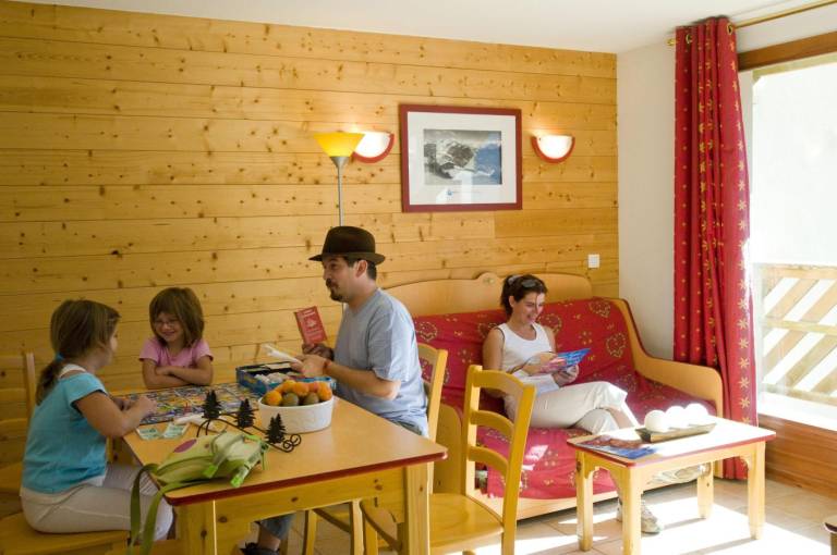 100m from resort center, fitness, swimming pool, sauna, terrace, balcony, parking, tv, ski locker — photo 3