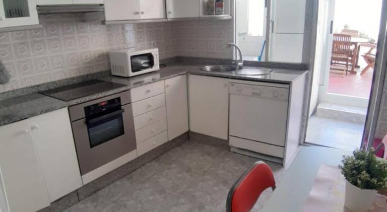 Rental apartment with 3 rooms for 4 persons — photo 4