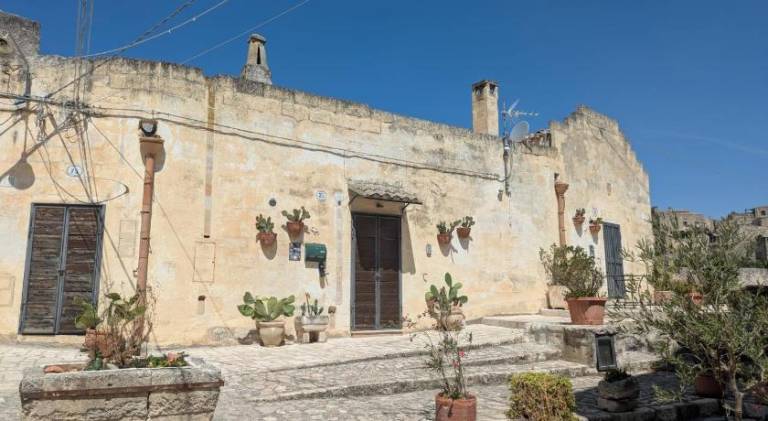 Lovely rental apartment with terrace & garden | Suitable for remote work | Dogs allowed — photo 2