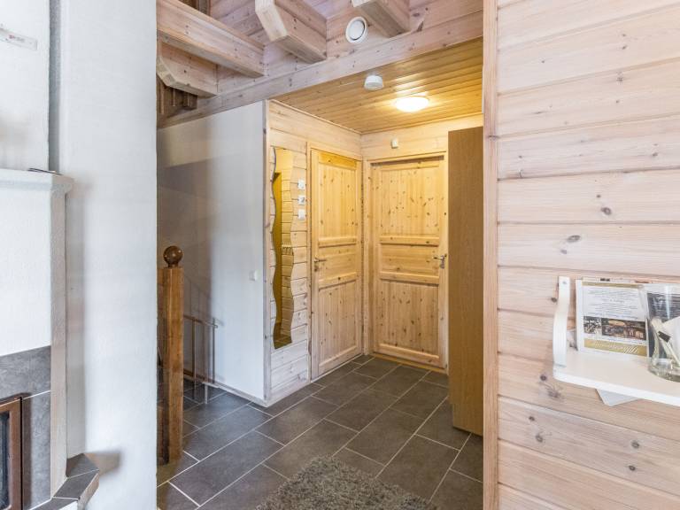 Vacation home with sauna — photo 5