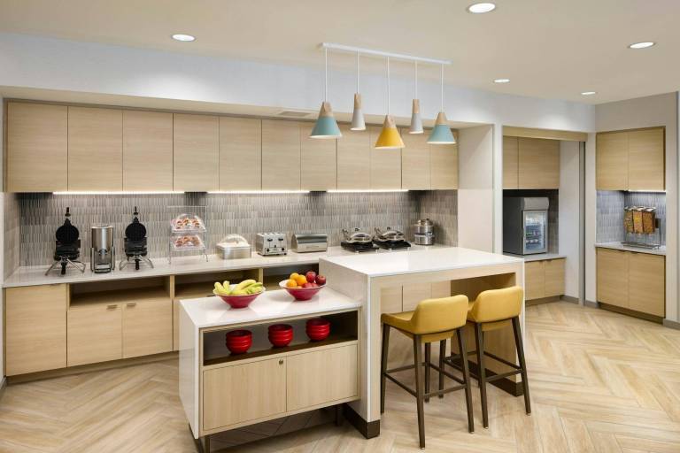 TownePlace Suites by Marriott Plant City — photo 3