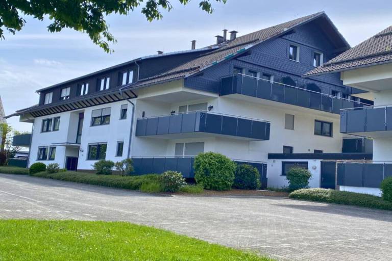Rental apartment with patio & sauna in Arnsberg