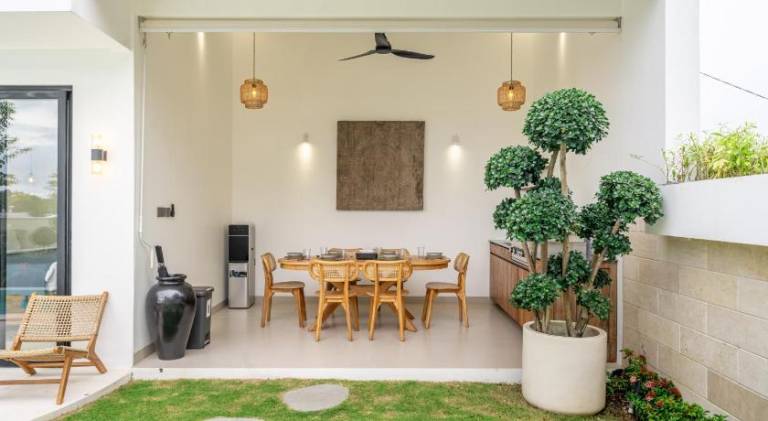 Spacious villa with pool | Pets allowed — photo 4