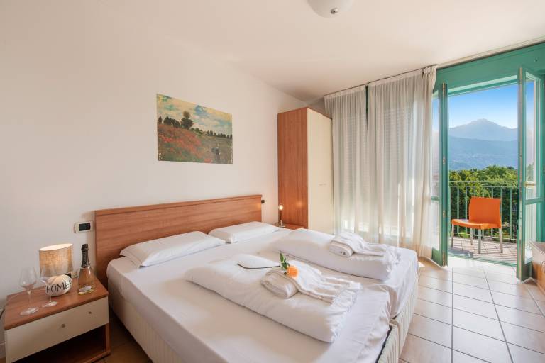 Children-friendly wonderful holiday apartment | Mountain view | Next to the beach | Pets allowed — photo 4