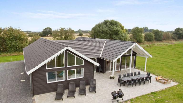 Ferienhaus mit Hund in Bogense Sogn f&uuml;r max. 16 Personen