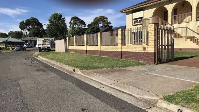 House  Mawson Lakes