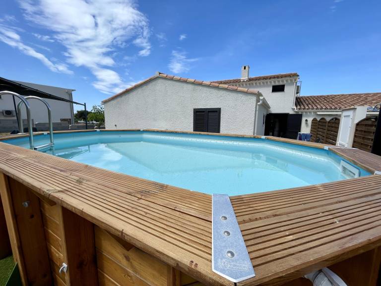 Fully equipped villa with private pool, patio & barbecue | Sea view | Pets are welcome — photo 4