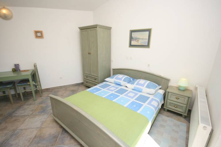 Studio flat with balcony and sea view Makarska (AS-9696-b) — photo 2