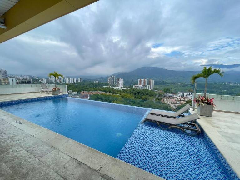 Charming apartment with hot tub, sauna & pool | Perfect for remote work | Dogs allowed — photo 3