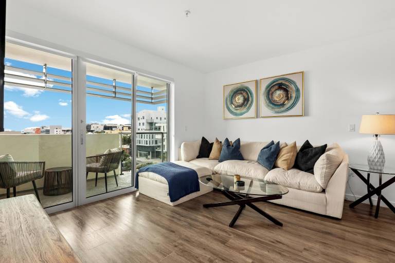 Apartment Pacific Palisades