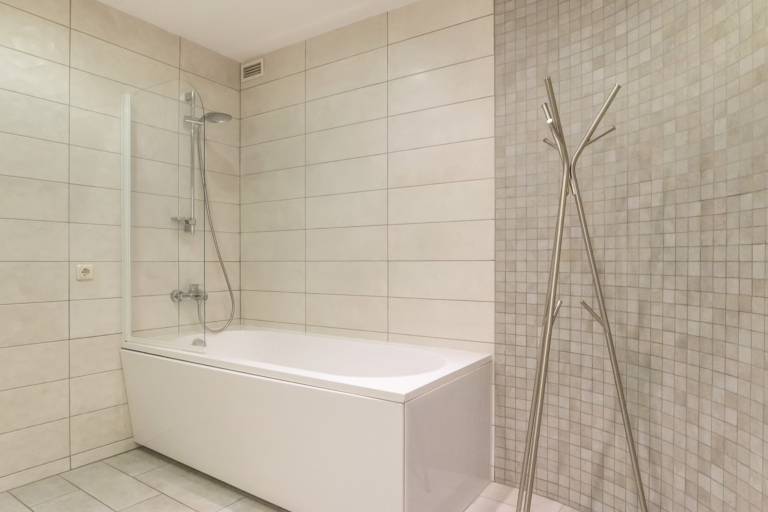 Children-friendly rental apartment with terrace | Next to Nativity Cathedral | Pets allowed — photo 4