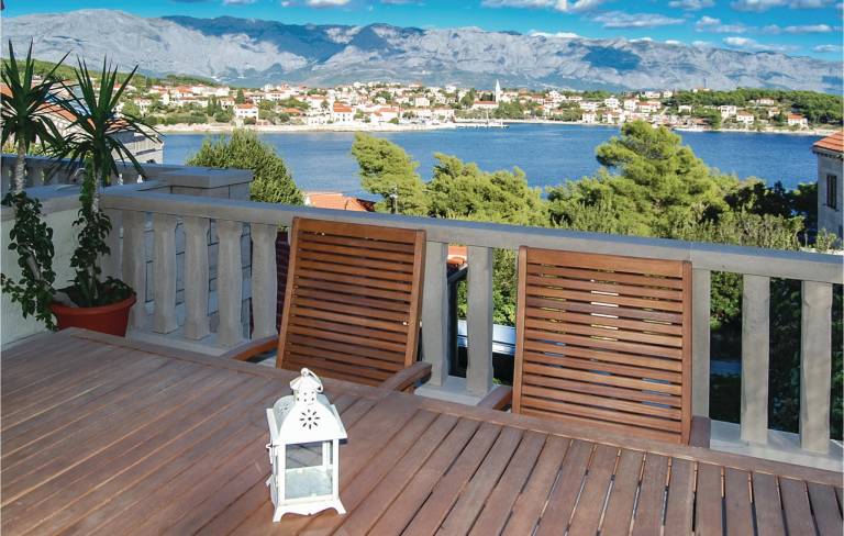 Apartament  Sumartin