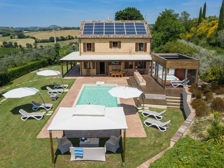 250 m² Villa