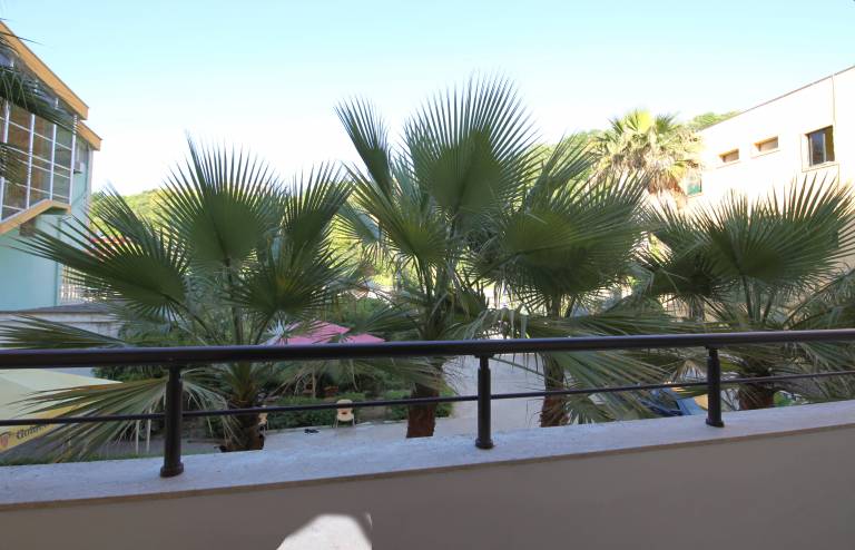 Real Hotel — photo 2
