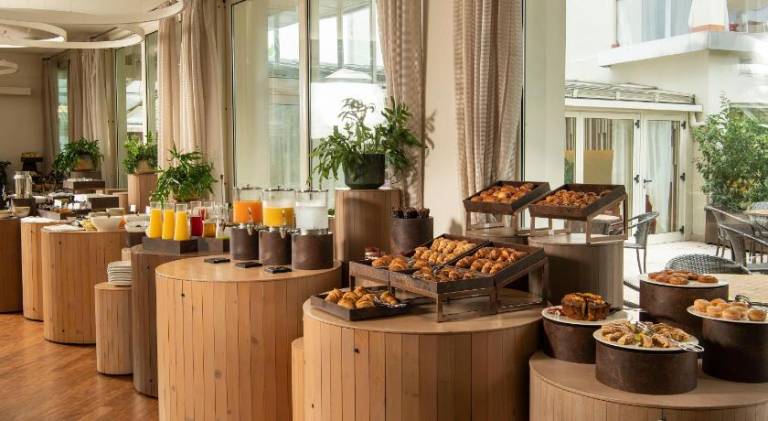 Color Hotel Style, Design & Gourmet — photo 4