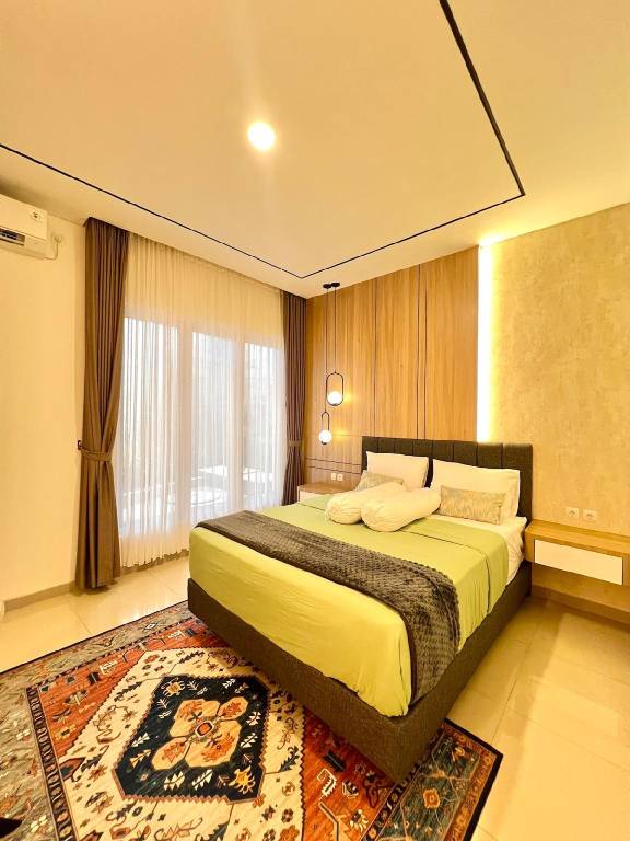 200 m² Villa