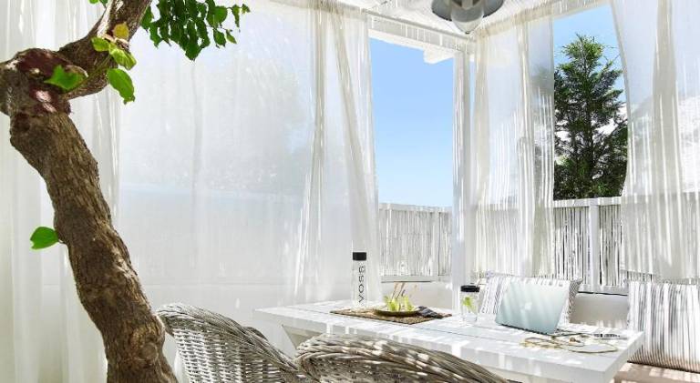 Holiday apartment with patio — photo 4