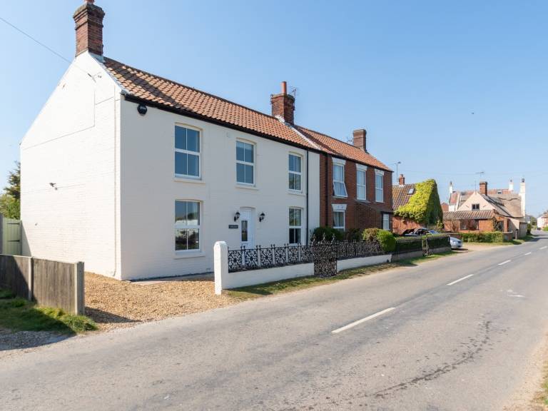 Cottage Sea Palling