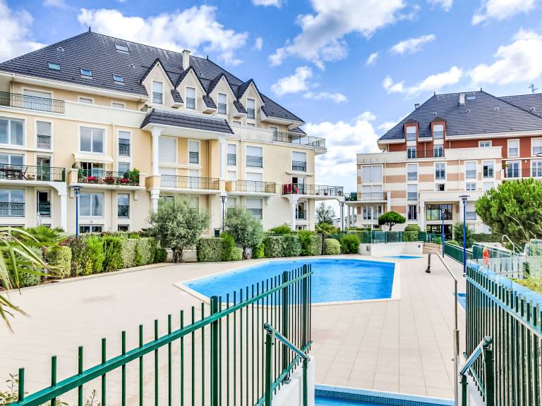 Ferienwohnung direkt am Wasser in Port Guillaume, Normandie f&uuml;r max. 6 Personen