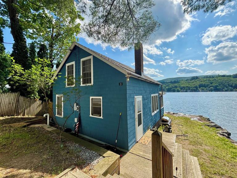 Cabin Alton Bay