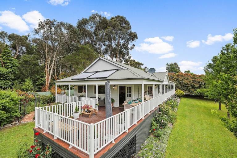 Cottage  Pakenham