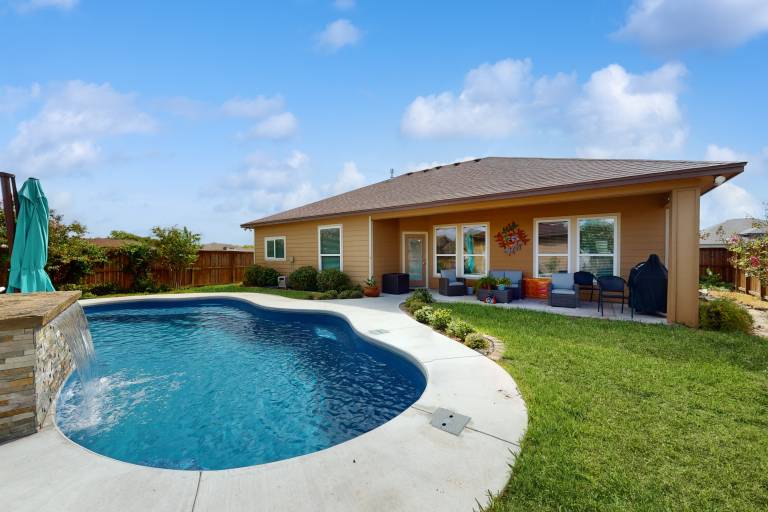 House Flour Bluff