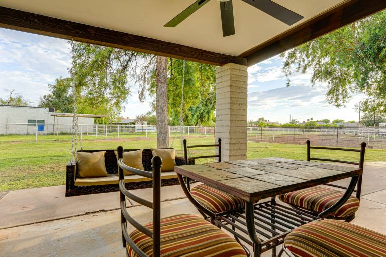 Family Home on > 2 Acres w/ Stables in Gilbert! — photo 2