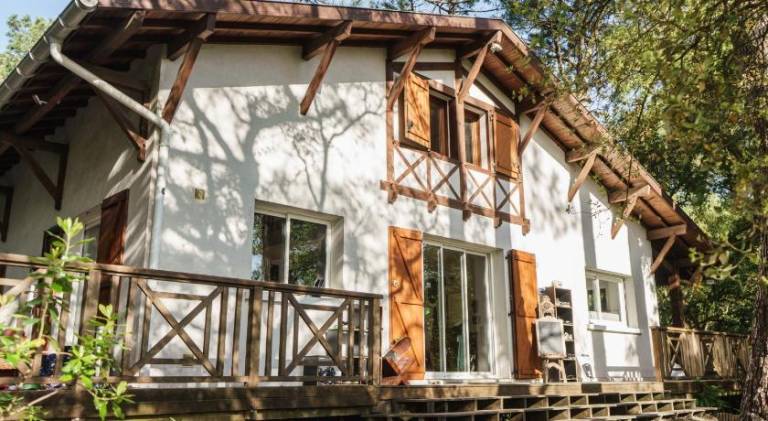 Roofless Surf Lodge in Soorts-Hossegor