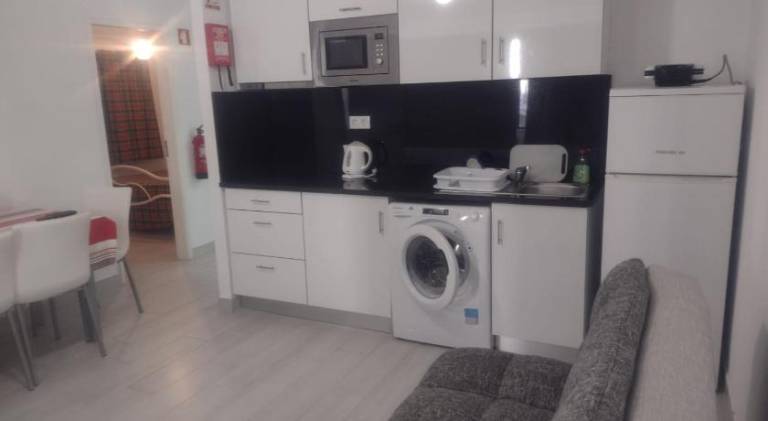 Holiday apartment with 2 rooms for 4 persons — photo 4